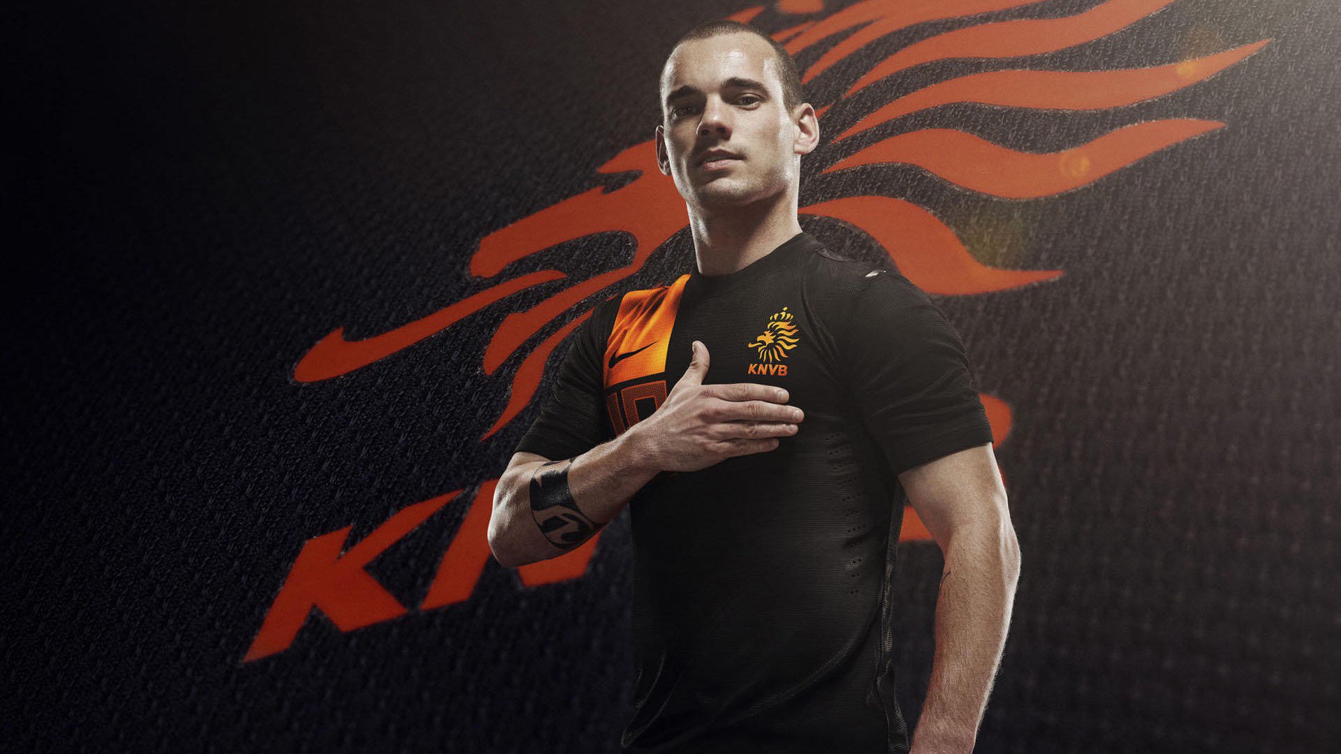 足球豪强再度碰撞,强强对话场面火爆,足球强队取胜的108招操盘