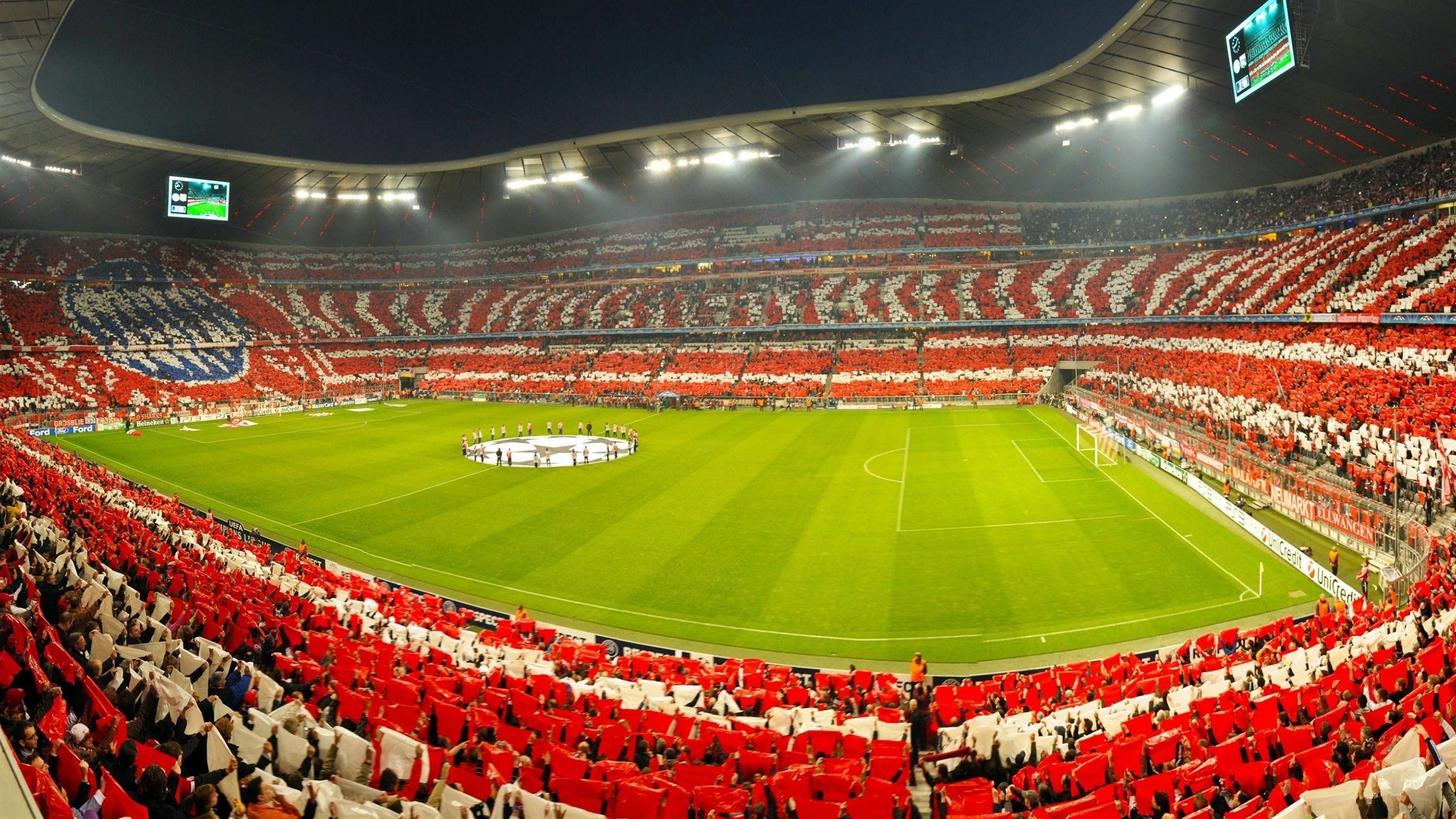 震撼人心的“最后一击”：欧冠最经典绝杀盘点，历届欧冠小组赛最后一轮比分